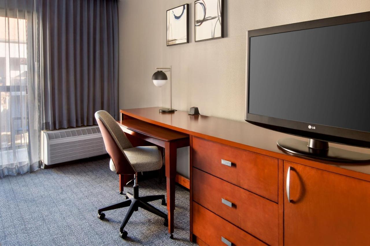 Courtyard By Marriott Tarrytown Westchester County Zewnętrze zdjęcie