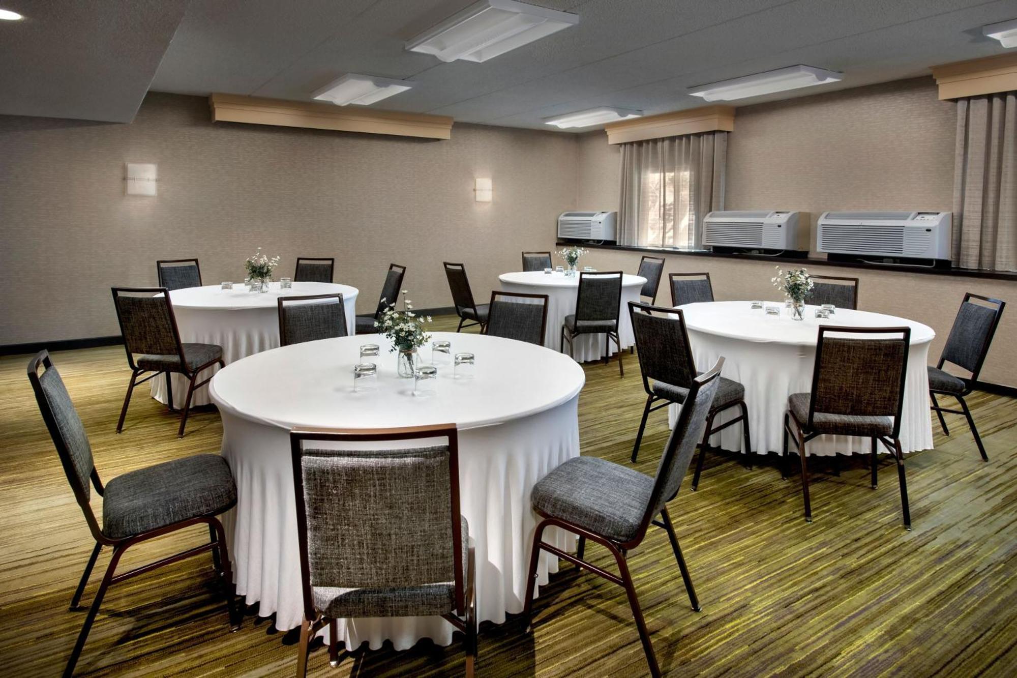 Courtyard By Marriott Tarrytown Westchester County Zewnętrze zdjęcie